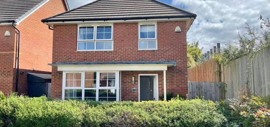 4 bed detached house to rent