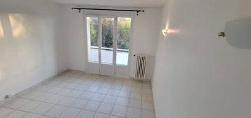 Appartement T3 proche les mines