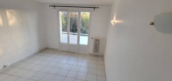 Appartement T3 proche les mines