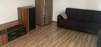 Apartament de 2 camere, decomandat, aer conditionat, zona Iancului