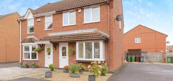 3 bedroom semi-detached house for sale