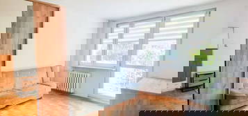 Mieszkanie na parterze w zielonej okolicy