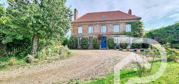 Maison 2 étages  à vendre, 5 pièces, 7 chambres, 235 m²