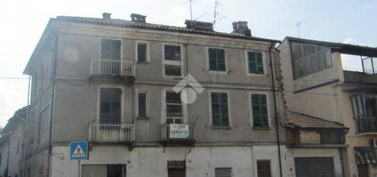 CASA SEMINDIPENDENTE A CASTIGLIONE TORINESE