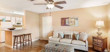 The Colony Apartment Homes, Columbus, MS 39702