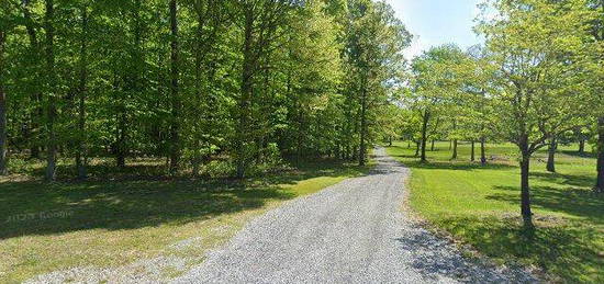 828 Halltown Rd, Portland, TN 37148