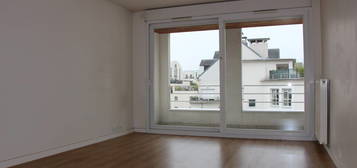 Appartement  à louer, 2 pièces, 11 chambres, 47 m²