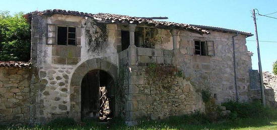 Chalet en calle Galegos en Pantón