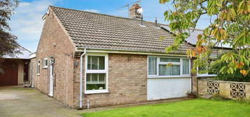 4 bedroom semi-detached bungalow for sale