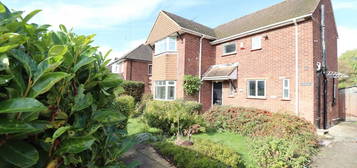 3 bed detached house to rent