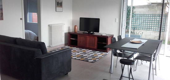 Appartement f3 meuble ploemeur fort bloque