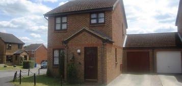 3 bed detached house to rent