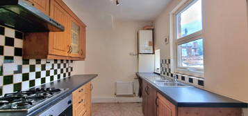 2 bed flat to rent