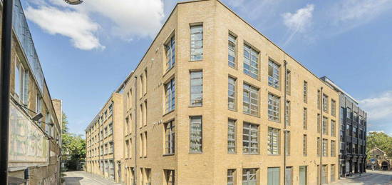 Flat to rent in Silesia Buildings, London E8