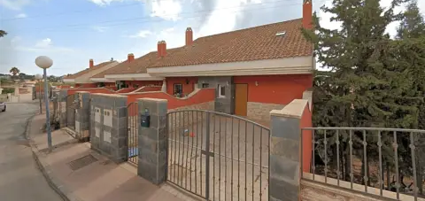 Casa adosada en calle del Sauce