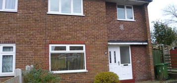 Semi-detached house to rent in Curlew Close, Castleford, West Yorkshire WF10