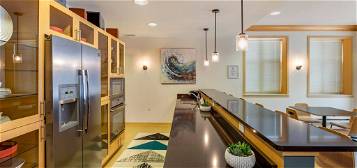 The Enclave Luxury Apartments, Milwaukee, WI 53213