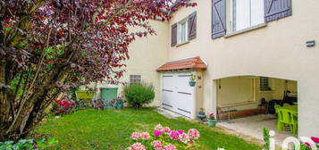 Maison 1 étage  à vendre, 4 pièces, 3 chambres, 100 m²