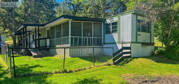 843 ROBERTS DRIVE, Esler / Dog Creek, British Columbia