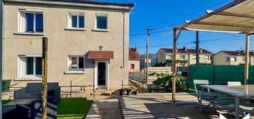 Maison  à vendre, 5 pièces, 3 chambres, 80 m²