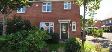 3 bed semi-detached house for sale