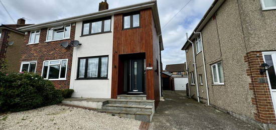 3 bed semi-detached house for sale