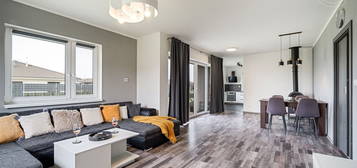 Dům, 100 m² + 908 m² pozemek, Hnízdo, Vrbovec