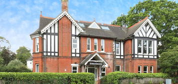 Flat for sale in Lansdowne Road, Bournemouth BH1