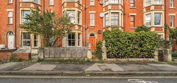 Flat for sale in Lansdown, Stroud, Gloucestershire GL5