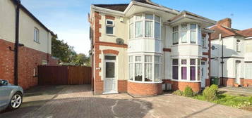 3 bedroom semi-detached house