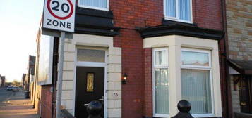 5 bed end terrace house to rent