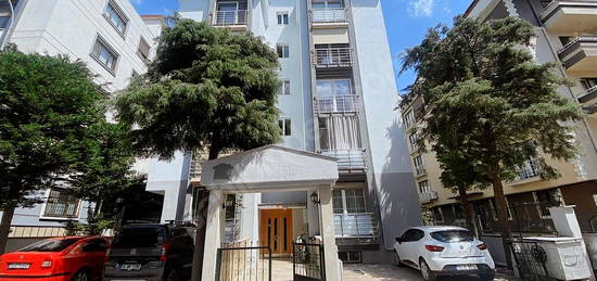 Kartal Karlıktepe 4+2 Satılık Daire