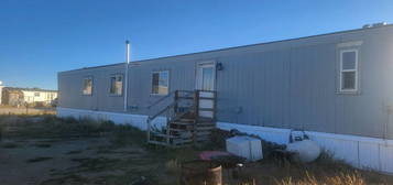 32 Frontage Rd Unit 4, Pinedale, WY 82941