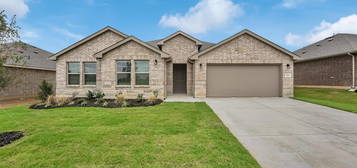 821 Alexandria Ln, Joshua, TX 76058