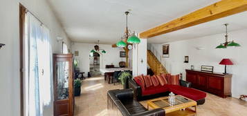 Maison  à vendre, 9 pièces, 4 chambres, 207 m²