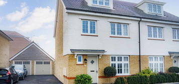 4 bedroom semi-detached house for sale