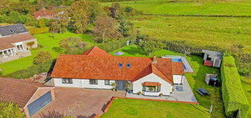 4 bedroom detached bungalow for sale