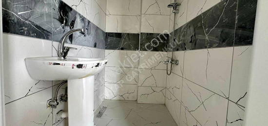 SERDVAN VATAN MAH 3 CEPHES AIK 3+1 140 M2 KRALIK DARE