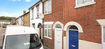 3 bed terraced house to rent