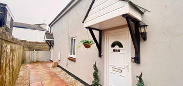 2 bedroom cottage to rent