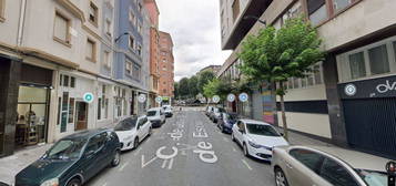 Alquiler de Piso en calle José María de Escuza Kalea