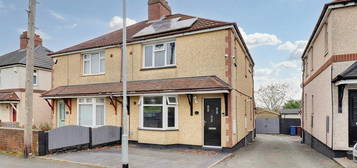 2 bedroom semi-detached house for sale