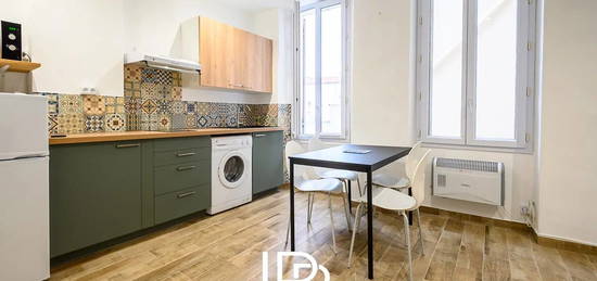 Studio meublé  à louer, 1 pièce, 27 m², Étage 3/–