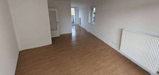 helle hochwertige 3-Zimmerwohnung, 2 Balkone, kompl. modernisiert