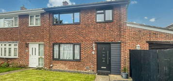 4 bedroom semi-detached house for sale