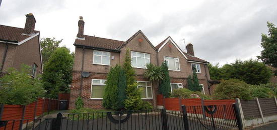 3 bedroom semi-detached house