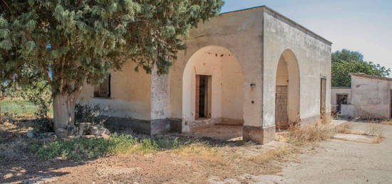 Casale/cascina in vendita in contrada San Francesco s.n.c