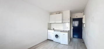 Appartement  à louer, 2 pièces, 1 chambre, 16 m²