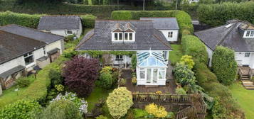 4 bedroom detached bungalow for sale