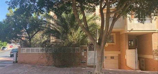 Casa adosada en venta en C/ Cabo Verde - Urb Los Vergeles de Villablanca -, 22r, Los Molinos - Villa Blanca